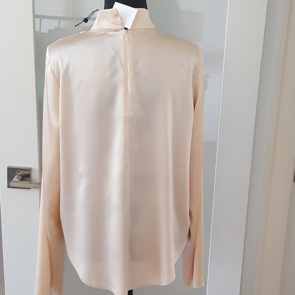 NWT--Nordstrom Rack Kendall & Kylie Stretch  Silk  Mock Neck L/S Blouse - Picture 7 of 12